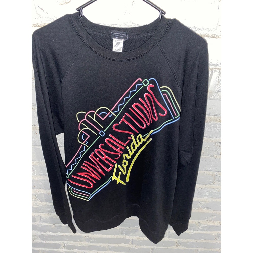 BNWT Universal Studios Retro Adult Crew Neck Sweatshirt